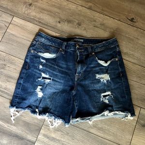Maurices distressed jean shorts